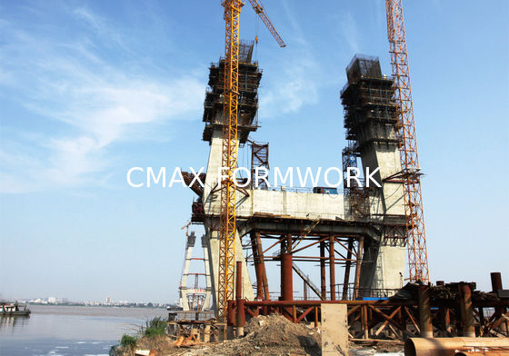 자동-건물 및 교량 ACS100 거푸집 체계를 등반